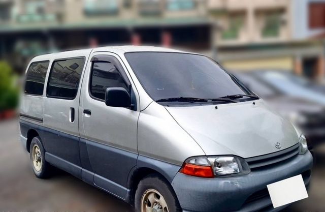 2001年豐田 HIACE 2.7L 汽油  第1張相片