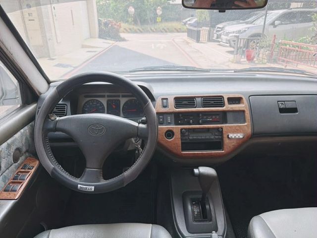 2001年 豐田 瑞獅 1.8L 耐操、省油、大空間  第8張相片