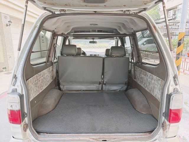 2001年 豐田 瑞獅 1.8L 耐操、省油、大空間  第13張相片