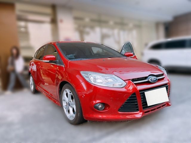 2015年 福特 Focus 5D 2.0汽油運動型 認證車+有保固  第1張相片