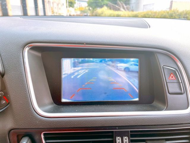 2013年 Audi 奧迪 Q5  2.0L HID頭燈 認證車  第12張相片