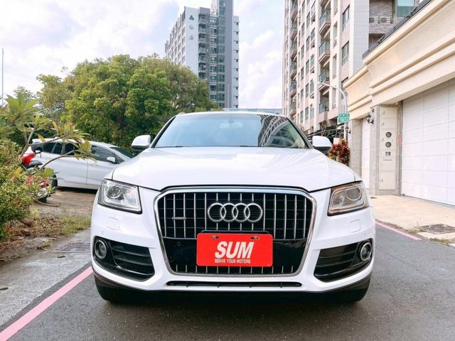 2013年 Audi 奧迪 Q5  2.0L HID頭燈 認證車  第2張相片