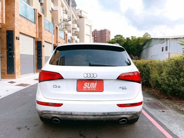 2013年 Audi 奧迪 Q5  2.0L HID頭燈 認證車  第5張相片