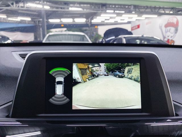 2018年式 BMW X1 18d 2.0 柴油 有保固 原鈑件 總代理 認證車 進口車推薦  第10張相片