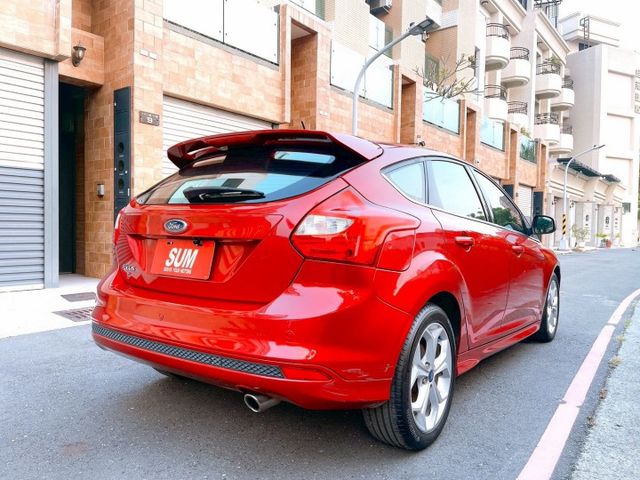 2015年 福特 Focus 5D 2.0汽油運動型 認證車+有保固  第5張相片