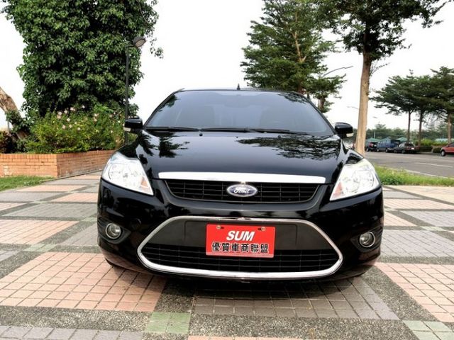 2011年 福特 FOCUS 4D 豪華版 有保固 全車原鈑件  里程保證豪華款  認證車  第2張相片