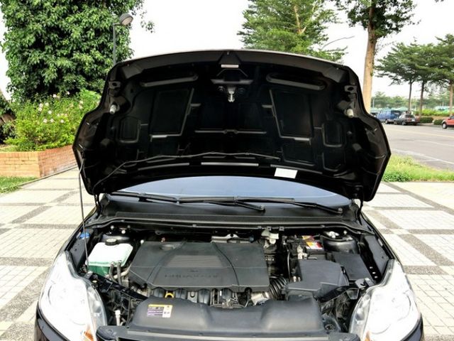 2011年 福特 FOCUS 4D 豪華版 有保固 全車原鈑件  里程保證豪華款  認證車  第6張相片