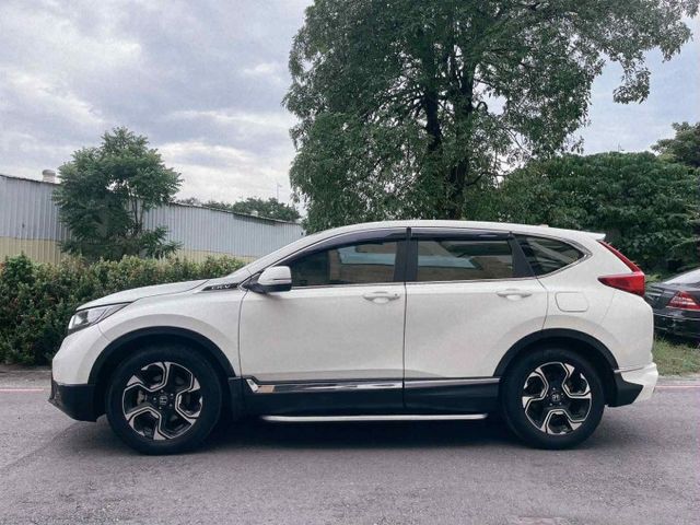 Honda CR-V 2019款 1.5 S 白色  第3張相片