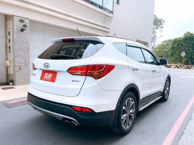 2014年 現代 SANTA FE 2.2L 貴族型 認證保固車  第5張相片