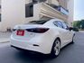 2015年式 馬自達 Mazda3 2.0 尊榮型 免鑰匙 認證車  第5張縮圖