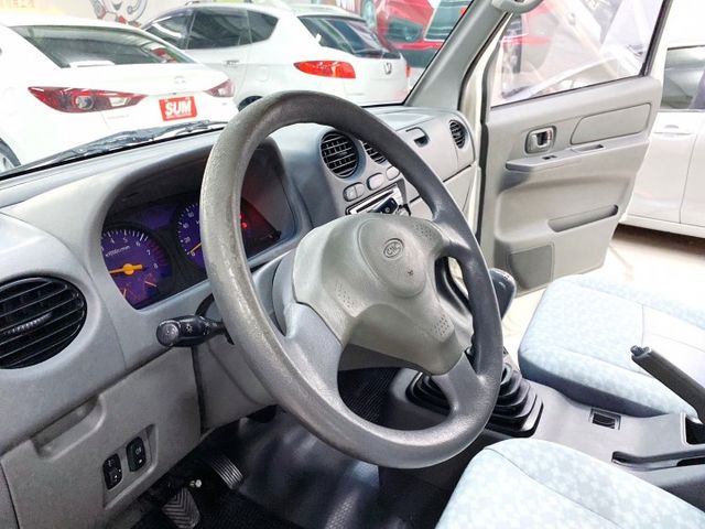 2017年 中華 菱利 VERYCA 1.3 冷凍廂式小貨車 有保固認證車  第10張相片