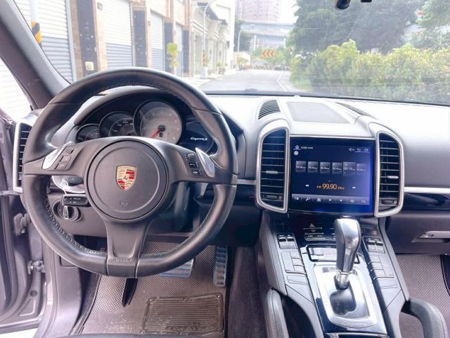 2014年 保時捷 Cayenne S 油電款 認證保固車  第12張相片