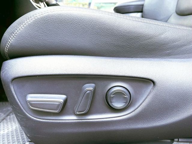 2019年 Toyota RAV4 2.0L旗艦 灰色 認證車  第13張相片