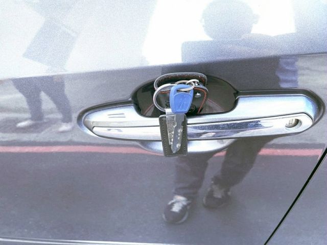 2019年 Toyota RAV4 2.0L旗艦 灰色 認證車  第16張相片