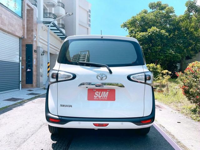 2018年 豐田 Sienta 1.8L 豪華型  第4張相片