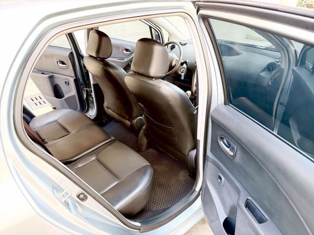 2011年 豐田 YARIS G版 1.5L 認證車  第12張相片