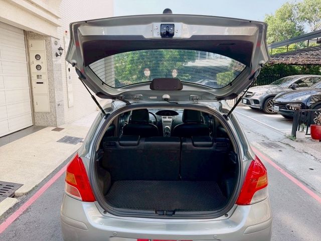2011年 豐田 YARIS G版 1.5L 認證車  第13張相片