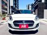 2022 SWIFT 鈴木 白  小鋼炮外型 |都會輕油電首選 |車身輕 | 好停車  第2張縮圖