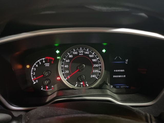 19/20年式 ALTIS 1.8 尊爵版 I-Key ACC跟車 遠光燈自動控制 後座出風口 國民神車 全車原鈑件  第4張相片