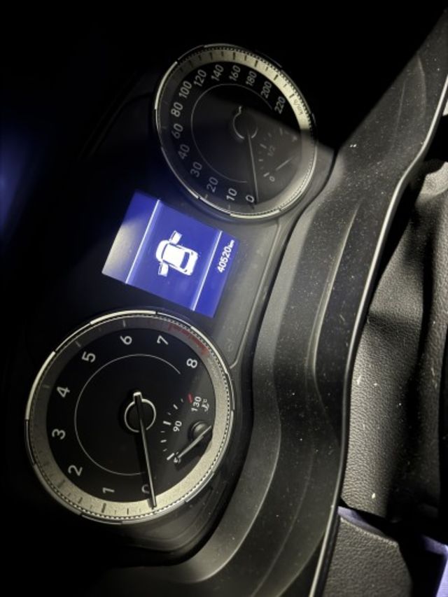 23年式Venue 1.6 GLC 認證車 I-Key CarPlay 倒車顯影 光感應頭燈 AEB自動煞停 車道維持  第6張相片
