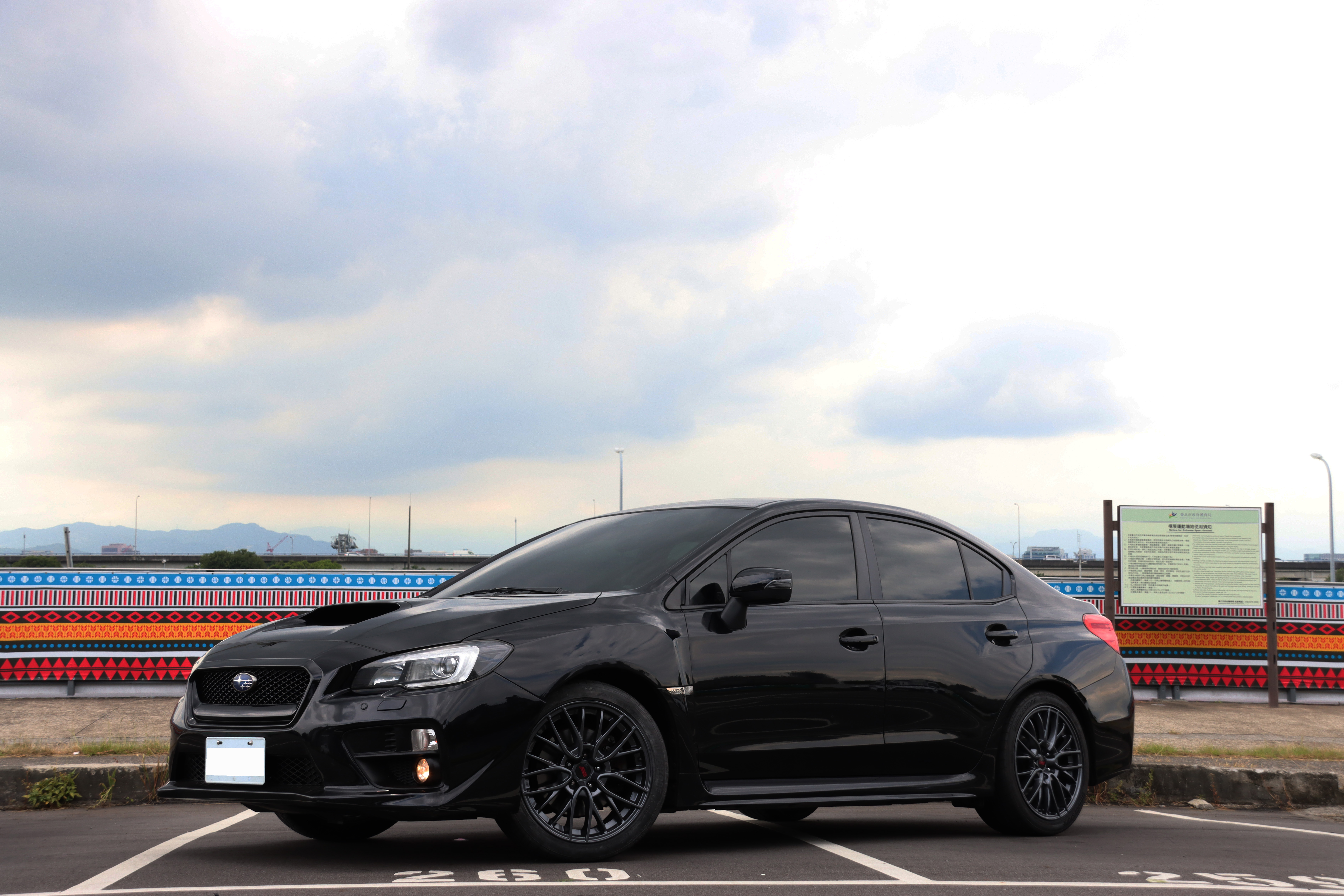 *駿紳車業* 14年 WRX 全原廠保養 升級STI鋁圈  第2張相片