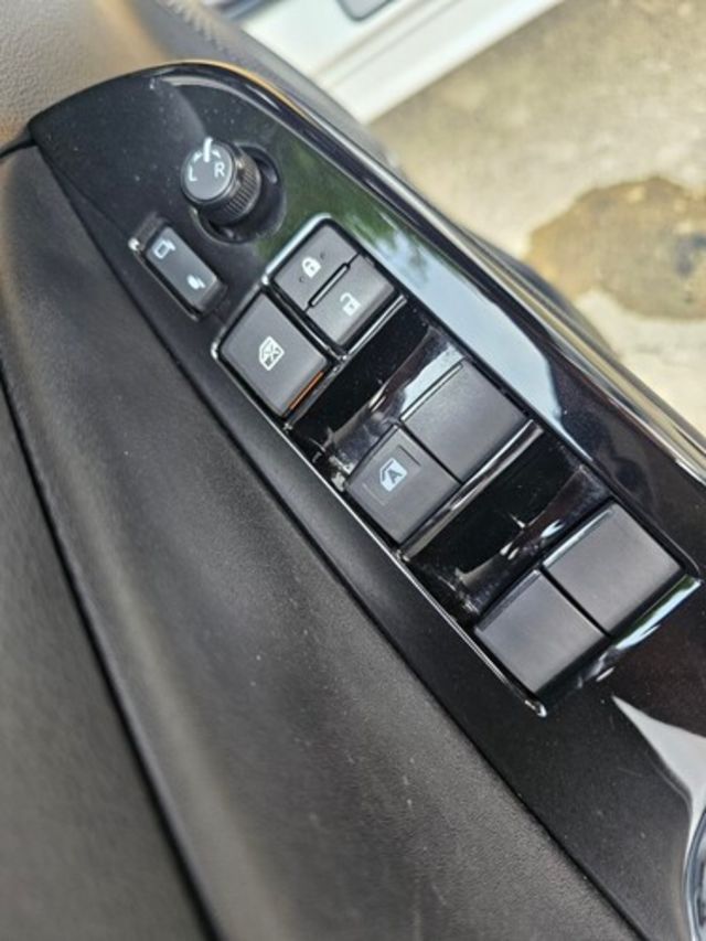 TOYOTA豐田 YARIS  第14張相片