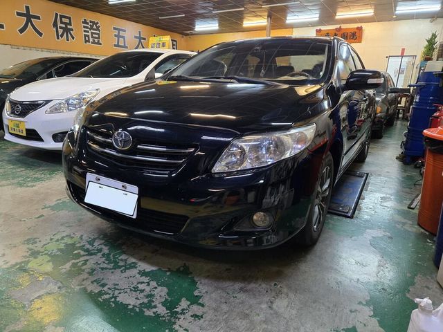 TOYOTA豐田 ALTIS  第2張相片