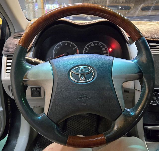TOYOTA豐田 ALTIS  第3張相片