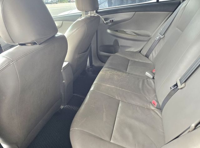 TOYOTA豐田 ALTIS  第9張相片