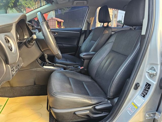 TOYOTA豐田 ALTIS  第2張相片