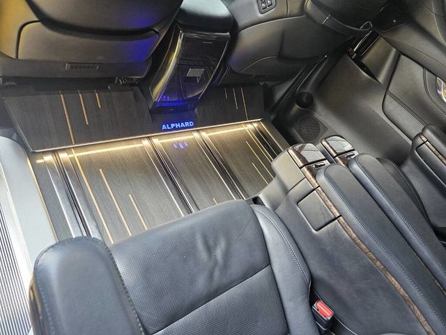 TOYOTA豐田 ALPHARD  第13張相片