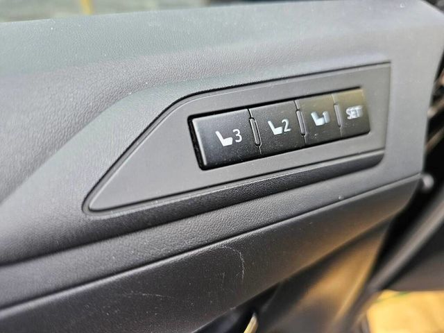 TOYOTA豐田 ALPHARD  第17張相片