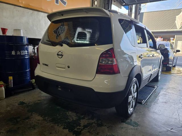 NISSAN日產 LIVINA  第10張相片