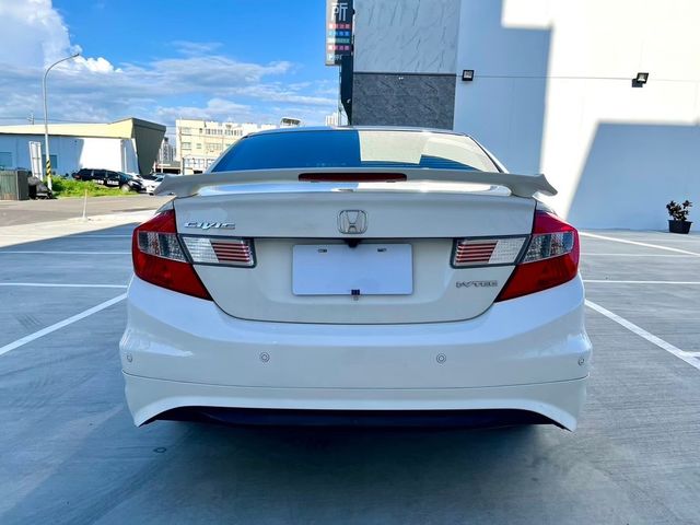 HONDA本田 CIVIC  第7張相片