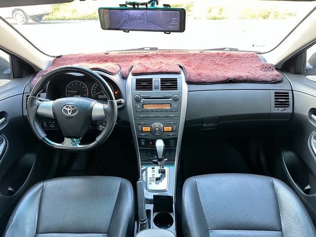 TOYOTA豐田 ALTIS  第2張相片