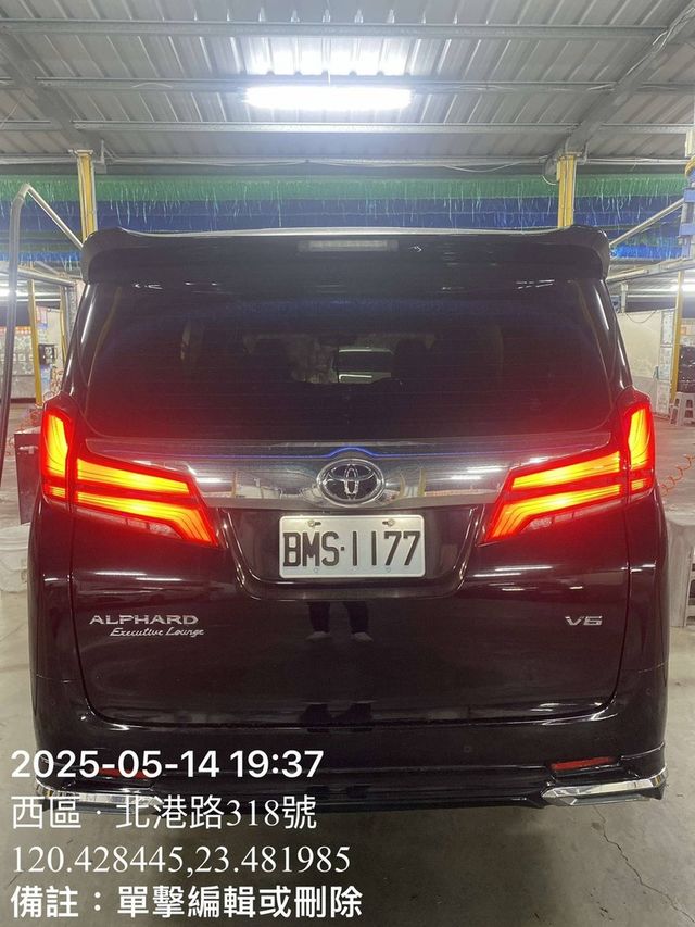 TOYOTA豐田 ALPHARD  第4張相片