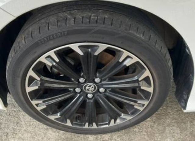 TOYOTA豐田 ALTIS  第7張相片