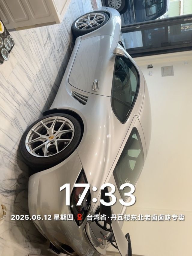 PORSCHE保時捷 CAYMAN  第3張相片