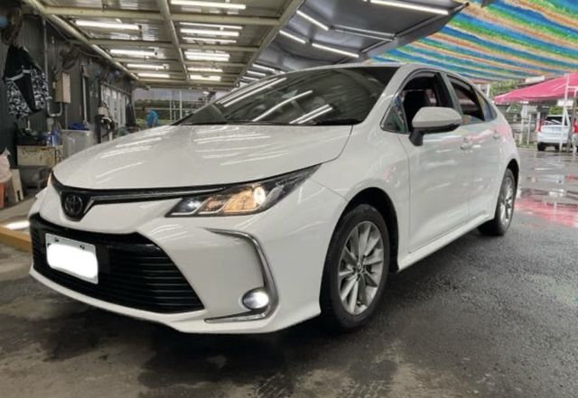 TOYOTA豐田 ALTIS  第1張相片