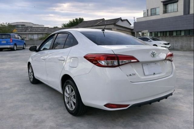TOYOTA豐田 VIOS  第2張相片