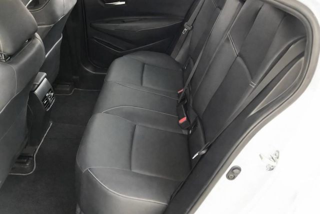 TOYOTA豐田 ALTIS  第5張相片