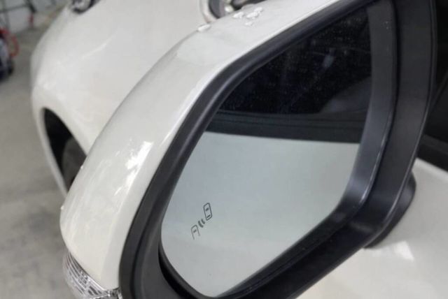 TOYOTA豐田 ALTIS  第6張相片