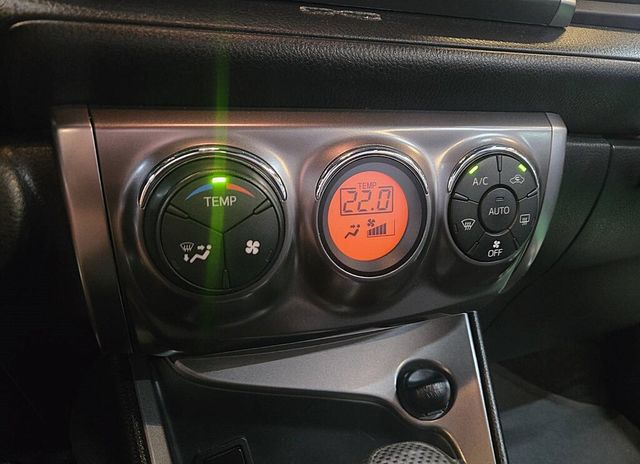 TOYOTA豐田 YARIS  第9張相片