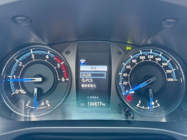 TOYOTA豐田 HILUX  第5張相片