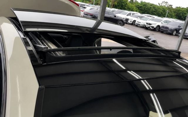 TOYOTA豐田 CAMRY HYBRID  第6張相片