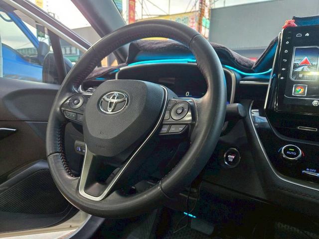 TOYOTA豐田 COROLLA ALTIS HYBRID  第5張相片
