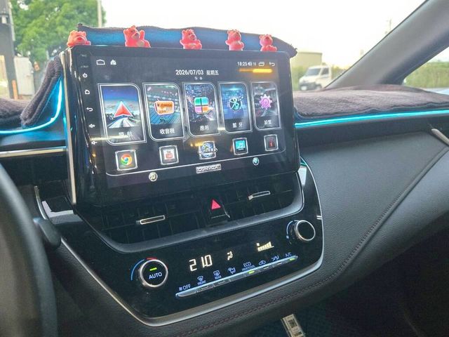 TOYOTA豐田 COROLLA ALTIS HYBRID  第7張相片