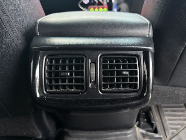 TOYOTA豐田 HILUX  第16張相片