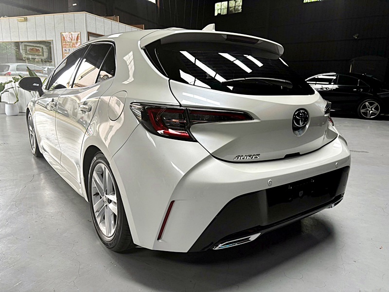 《百度汽車》AURIS 一手女用少跑內外如新 安卓大螢幕 可全貸超低利率優惠中  第3張相片