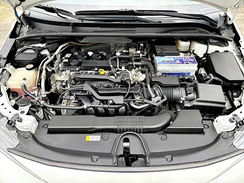 《百度汽車》AURIS 一手女用少跑內外如新 安卓大螢幕 可全貸超低利率優惠中  第15張相片